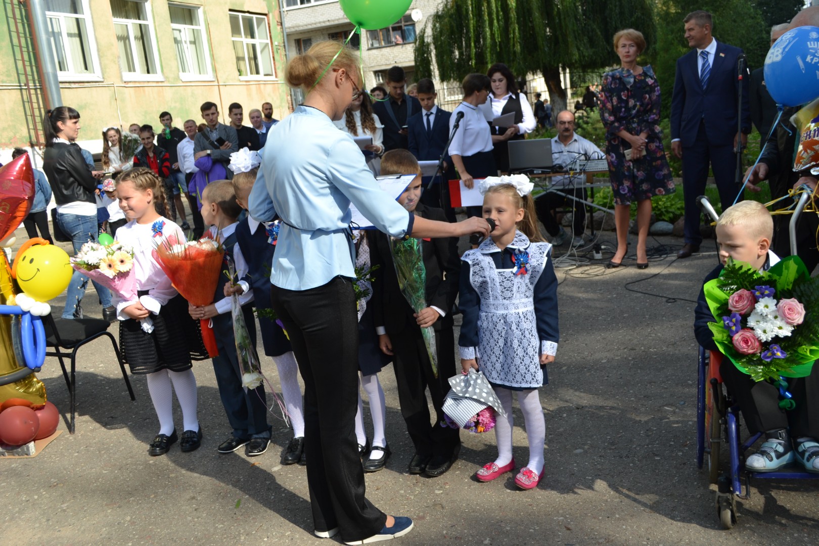 День знаний в любимой школе