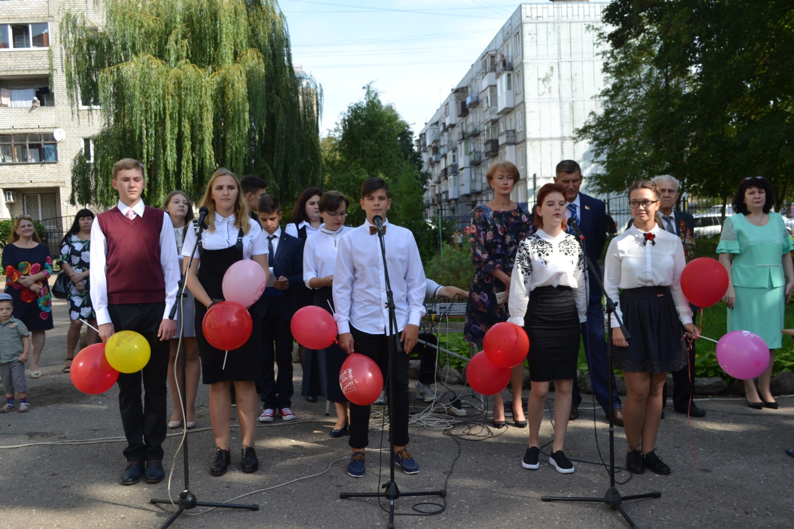 День знаний в любимой школе