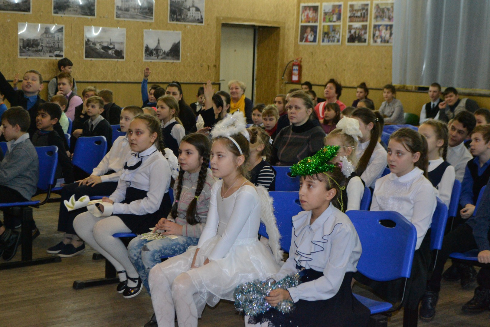 Праздничное мероприятие в начальных классах «От Рождества Христово до Крещения»