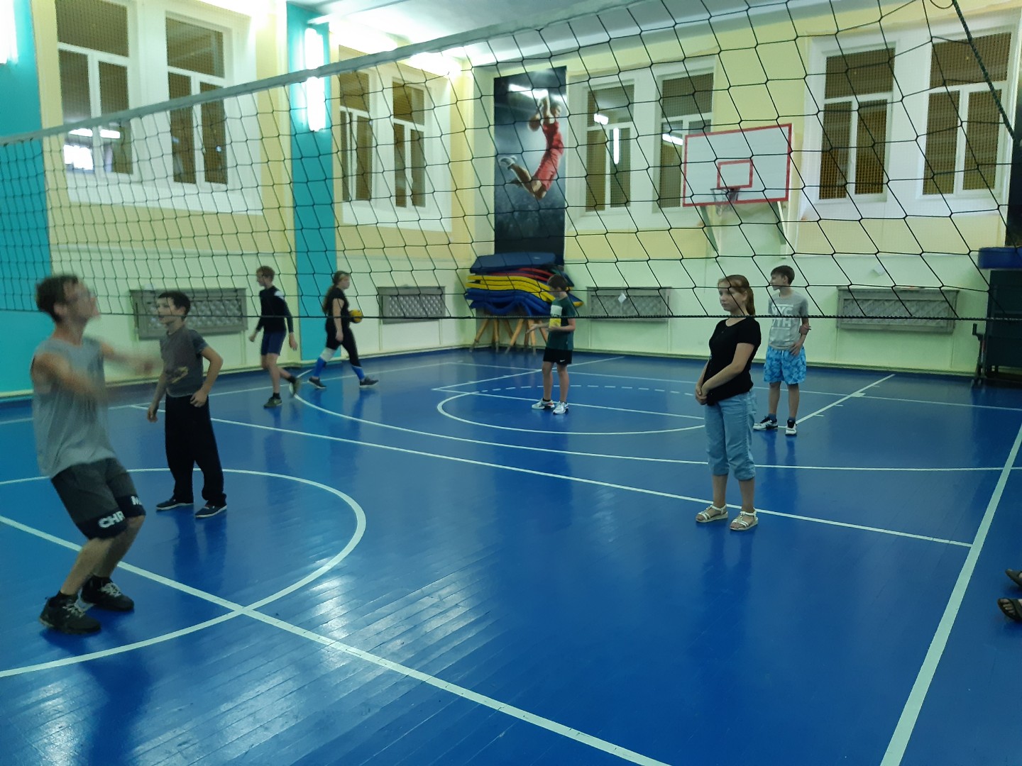 Играем в Пионербол!