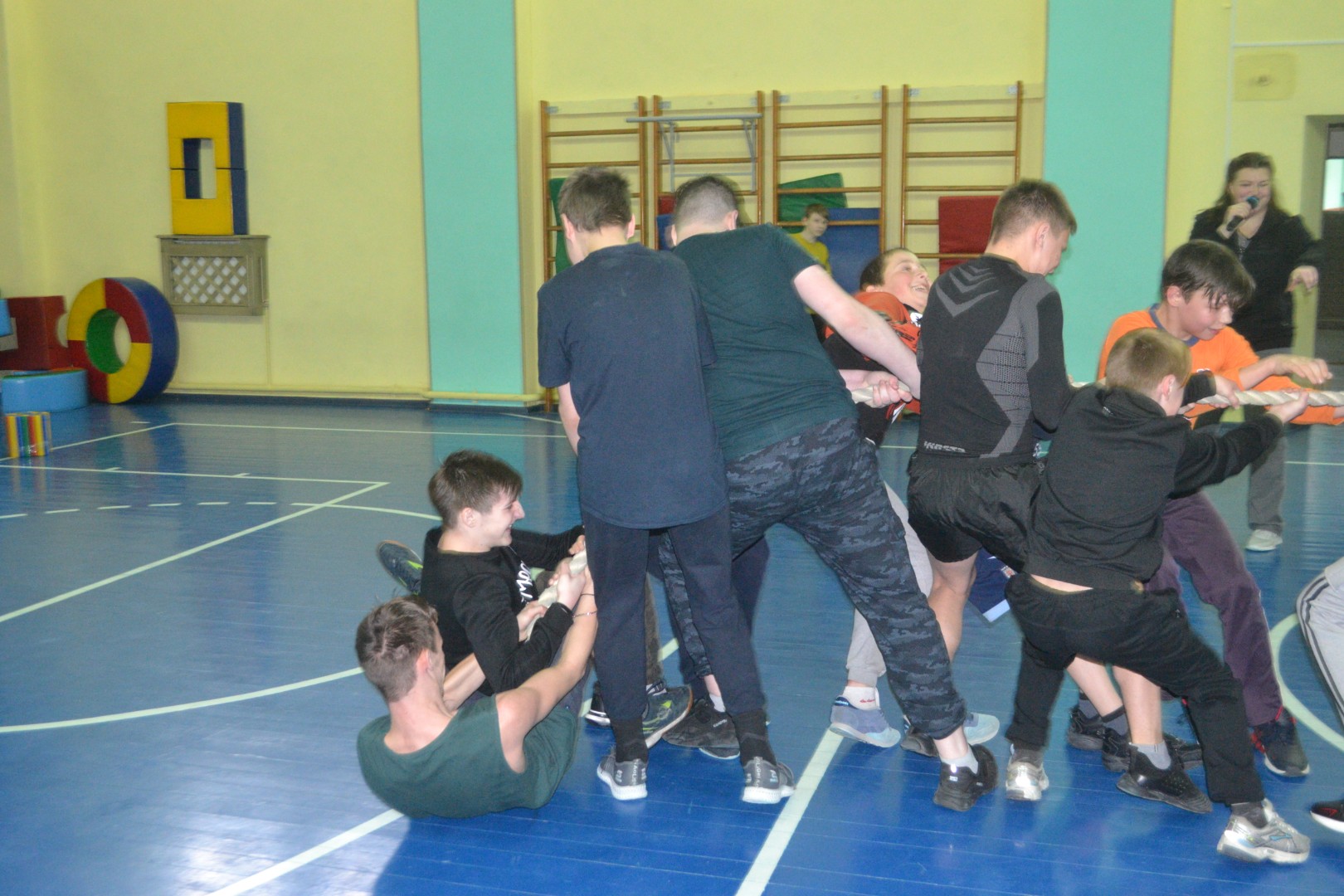 С 23 февраля! Спортивная эстафета
