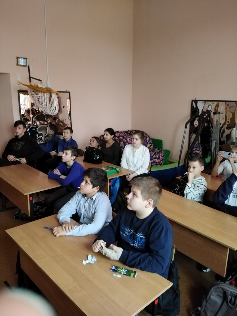 #Перерыв на кино Перерыв на войну