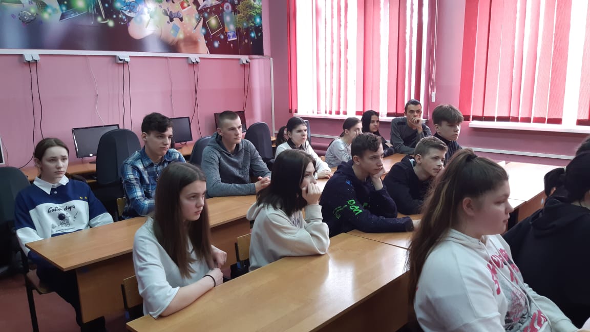 Всероссийский открытый урок «Защитники мира» в среднем звене