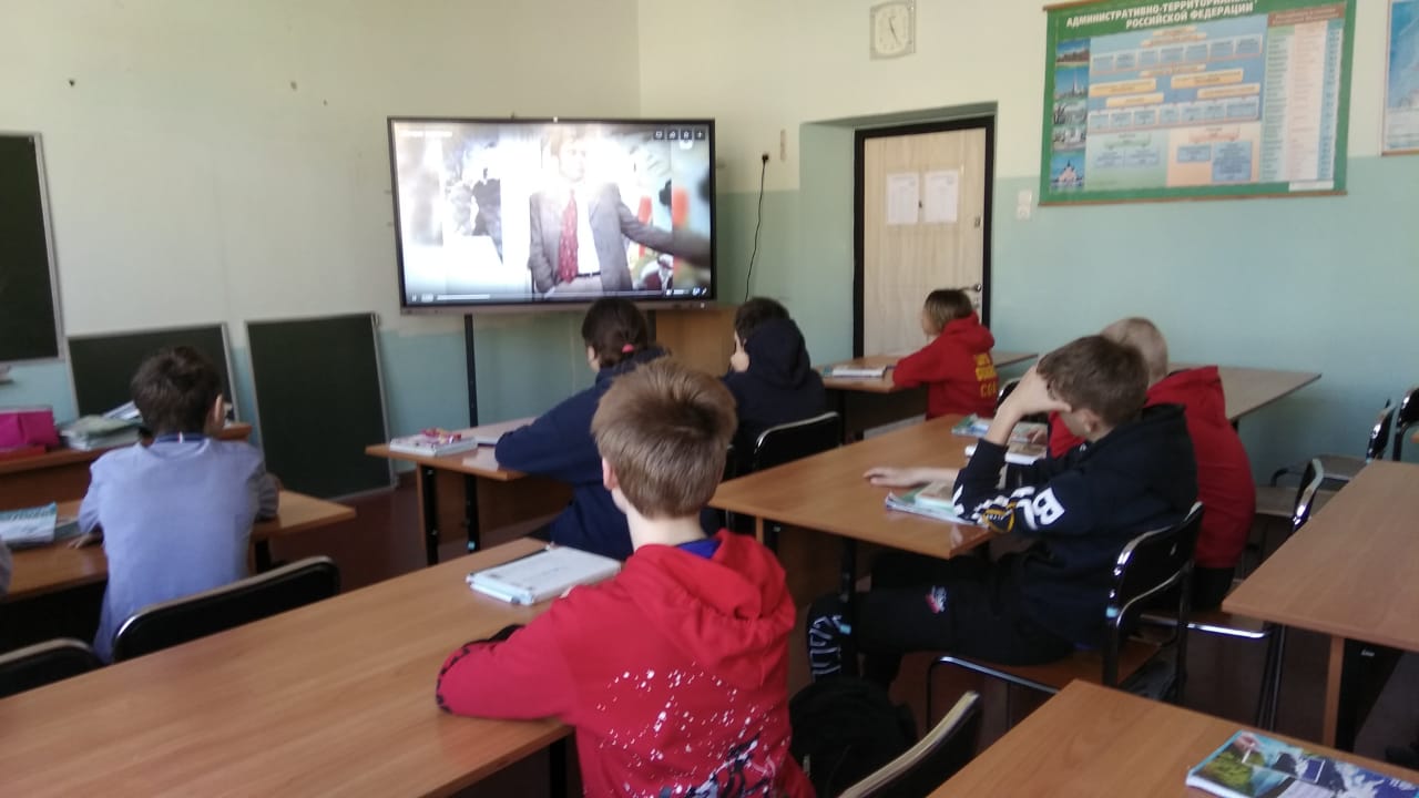 История закулисья