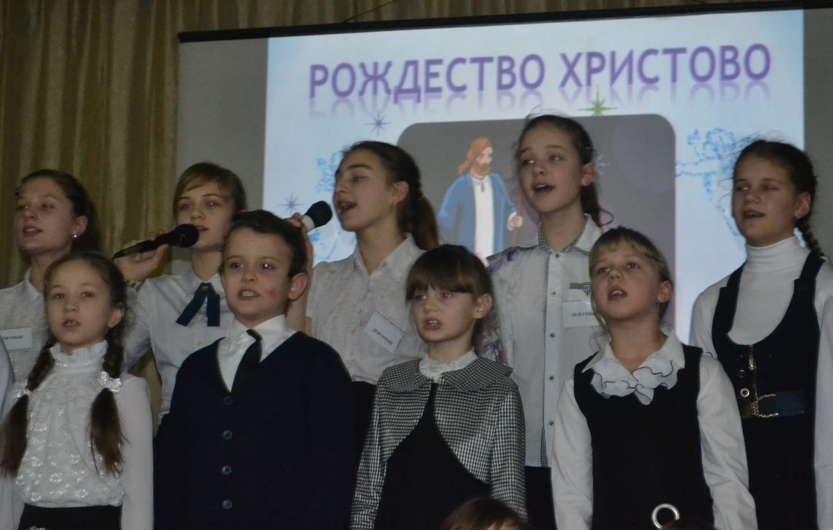 Закончились каникулы, но праздники продолжаются!