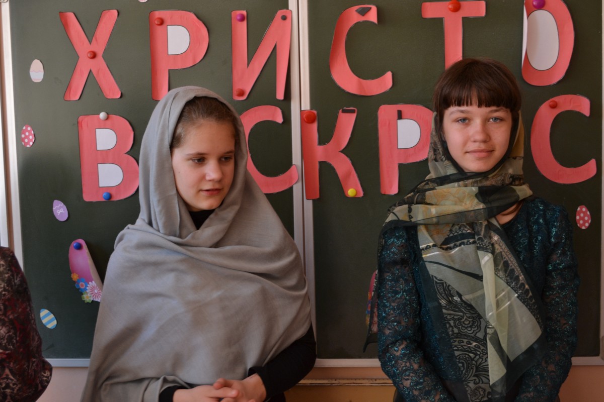 Ученики и учителя возрождали православные традиции светлого праздника - Пасхи
