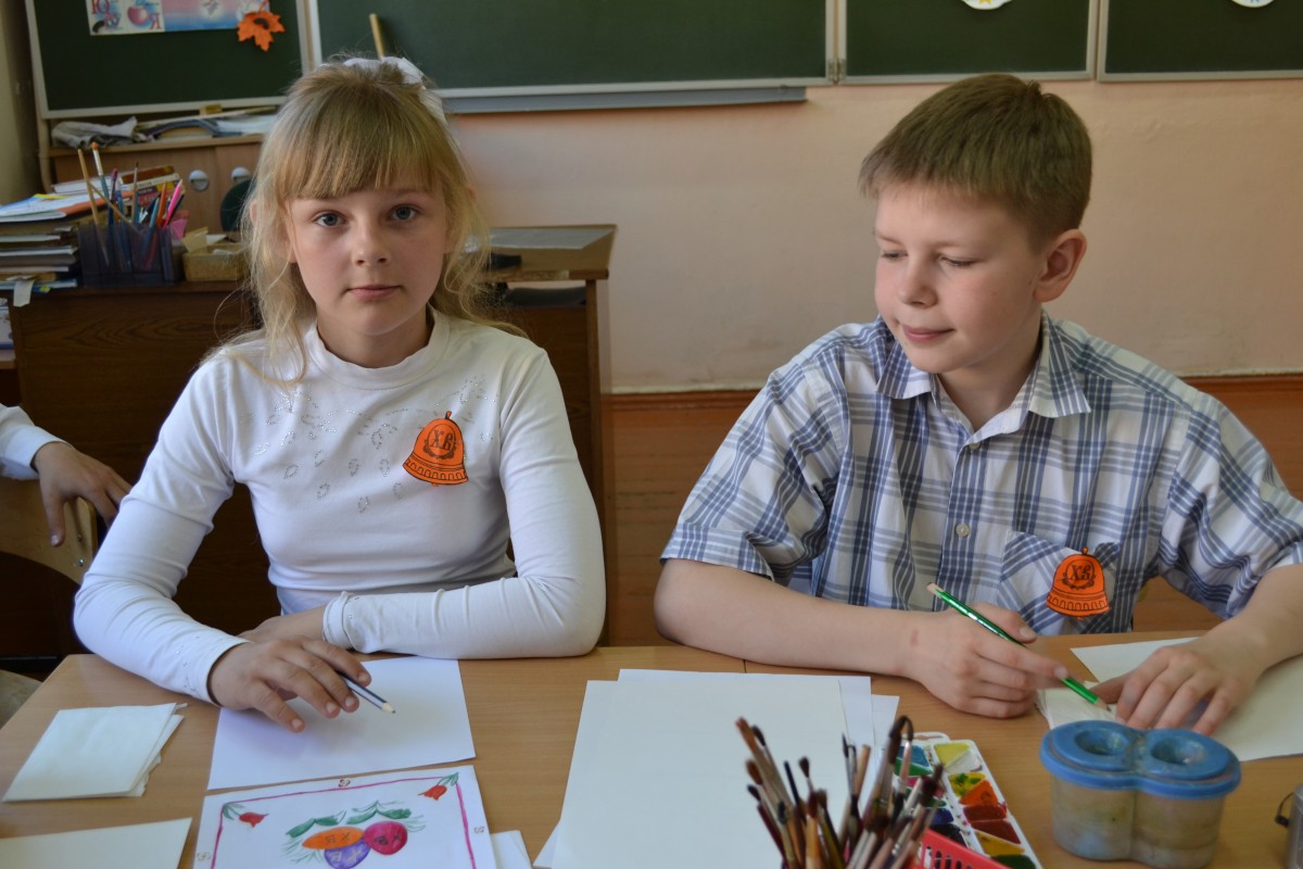 Ученики и учителя возрождали православные традиции светлого праздника - Пасхи