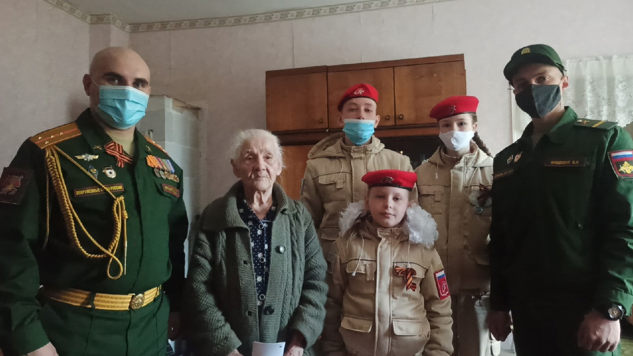 Поздравление ветеранов ВОв