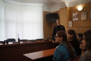 Ваша служба и опасна и трудна…