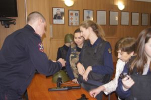 Ваша служба и опасна и трудна…