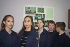 Ваша служба и опасна и трудна…