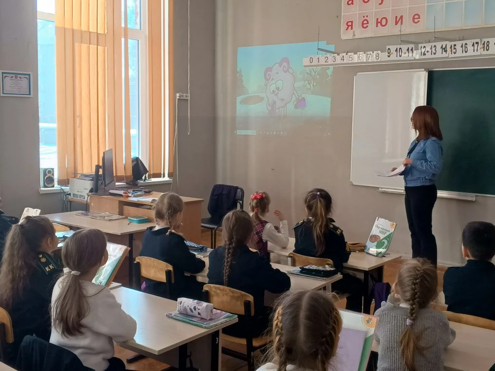 ☝️Безопасность превыше всего: юные друзья пограничников повторили правила зимней безопасности