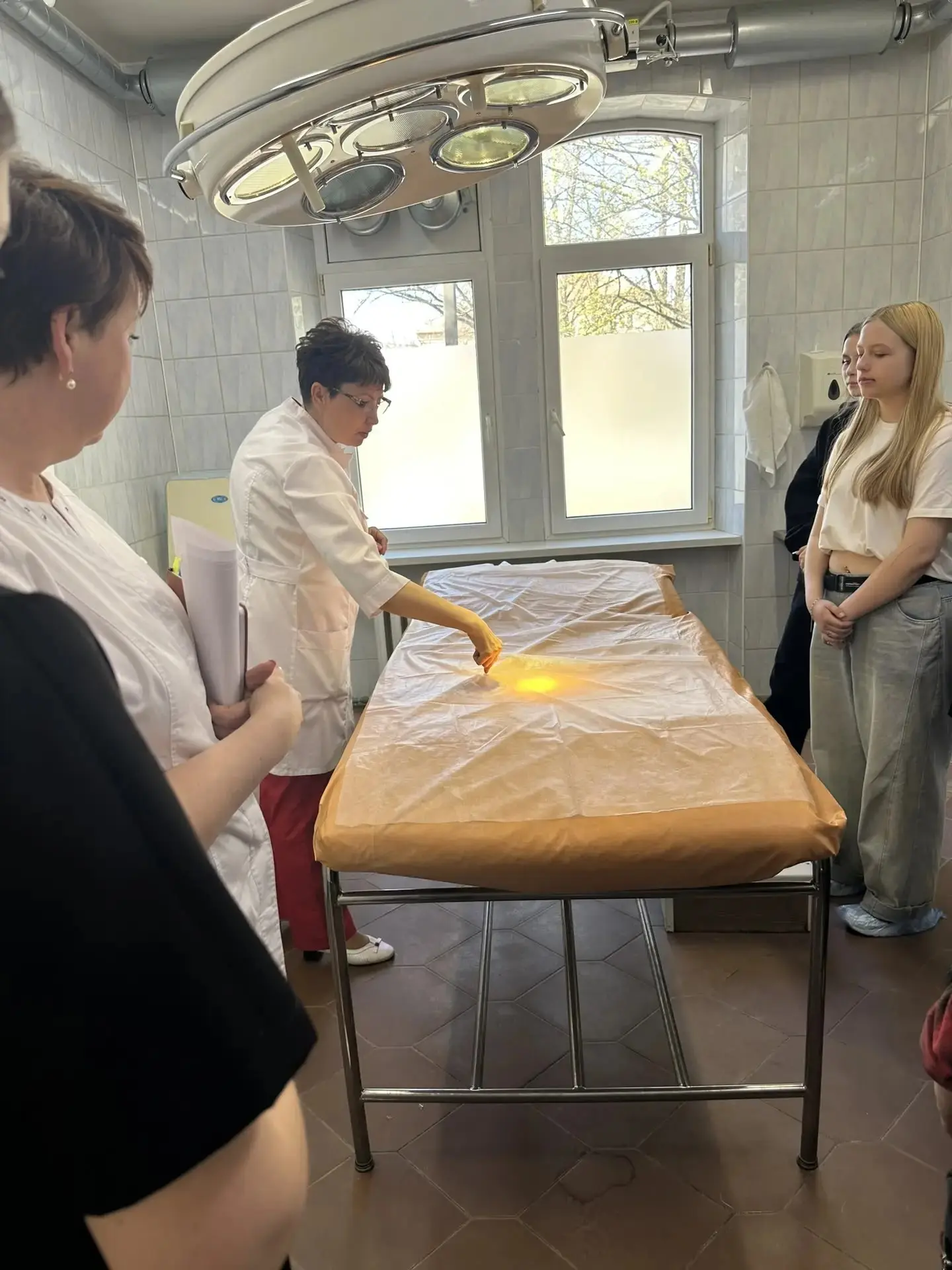 📢23 апреля для девятиклассников нашей школы была организована познавательная экскурсия в Советскую центральную районную больницу