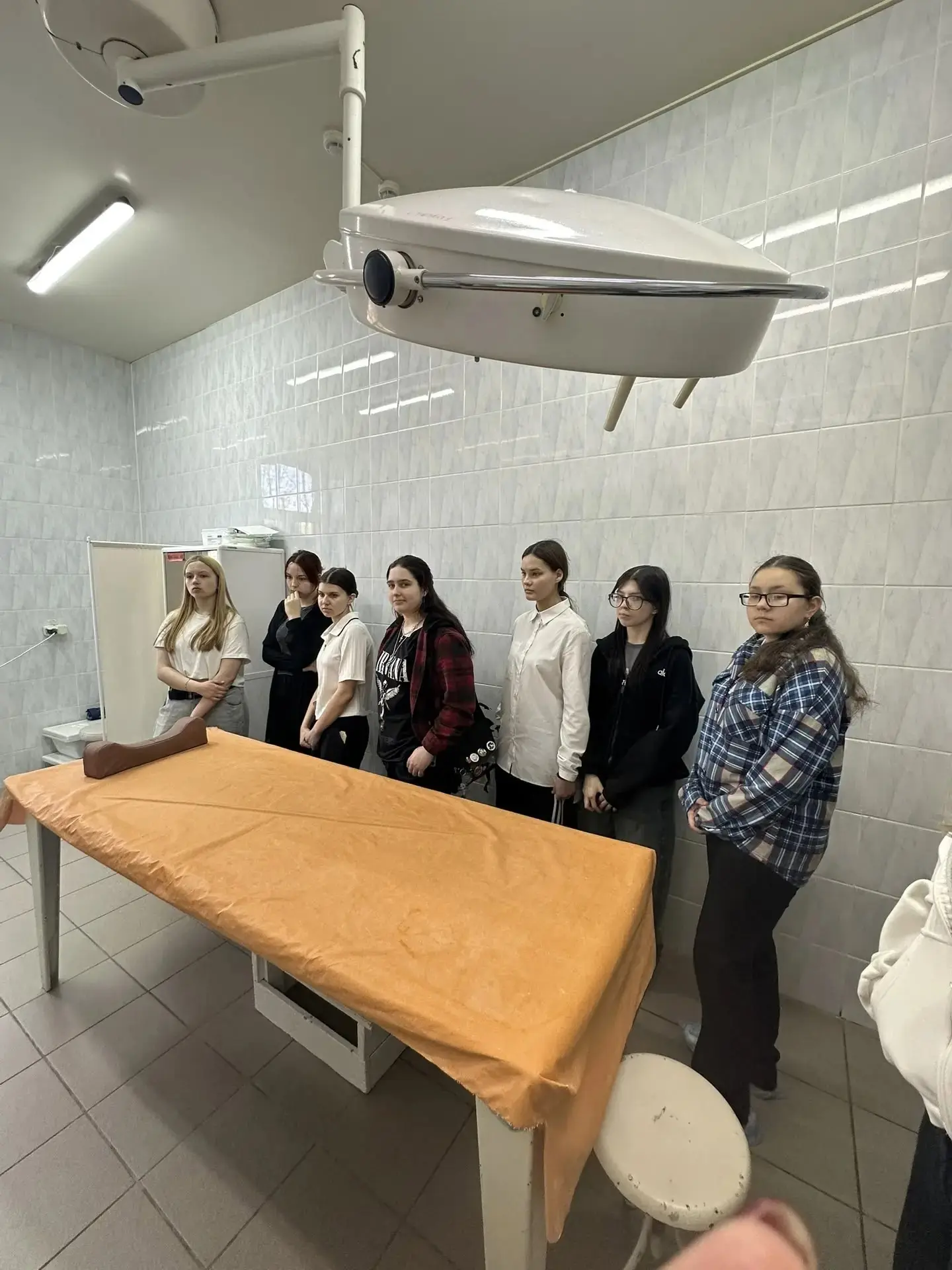 📢23 апреля для девятиклассников нашей школы была организована познавательная экскурсия в Советскую центральную районную больницу