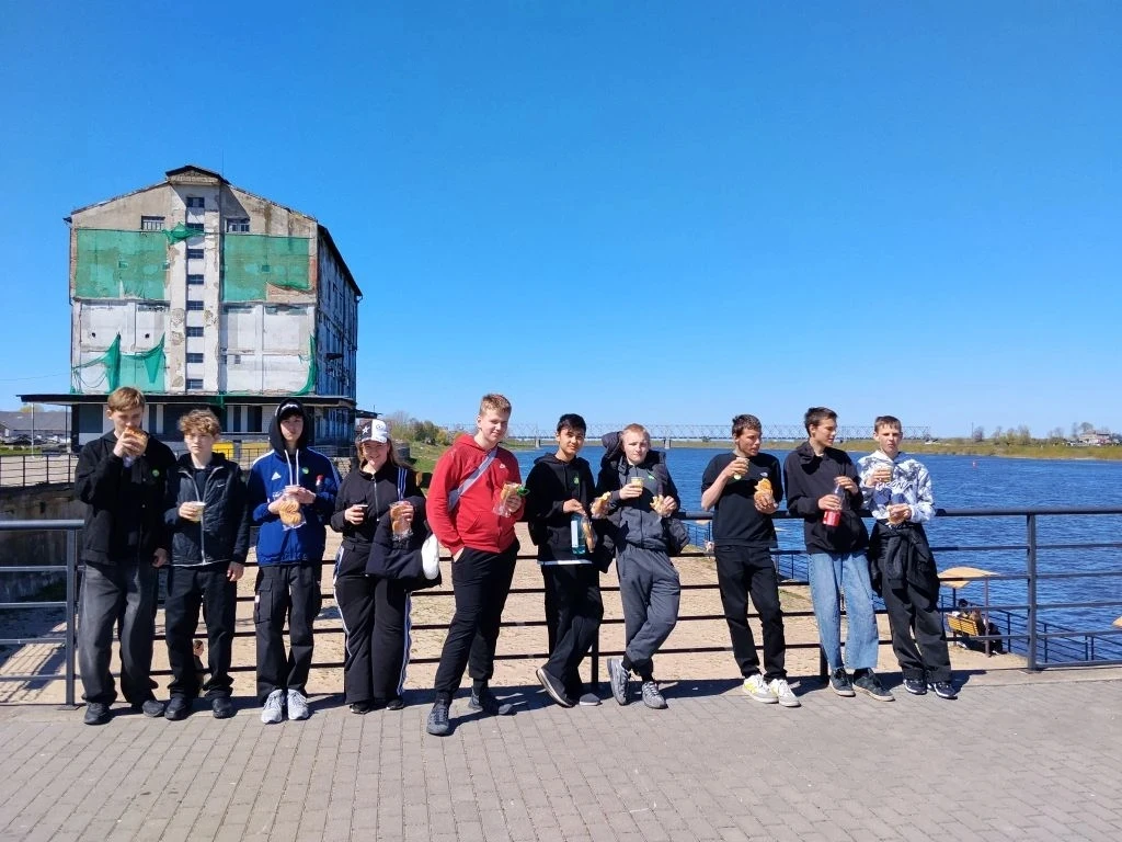 🗓1 мая: Советск шагает к здоровью в рамках акции «10 000 шагов к жизни»!