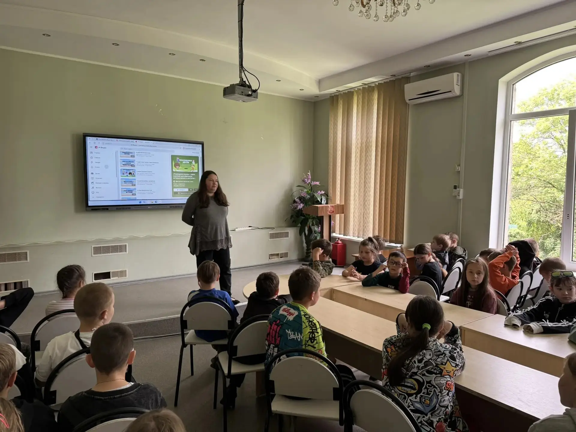 Сегодня в нашем лагере царит атмосфера заботы о природе!