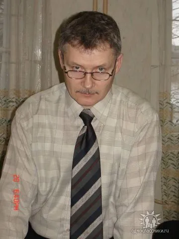 Анисимов Валерий Валерьевич- директор 2000 - 2006