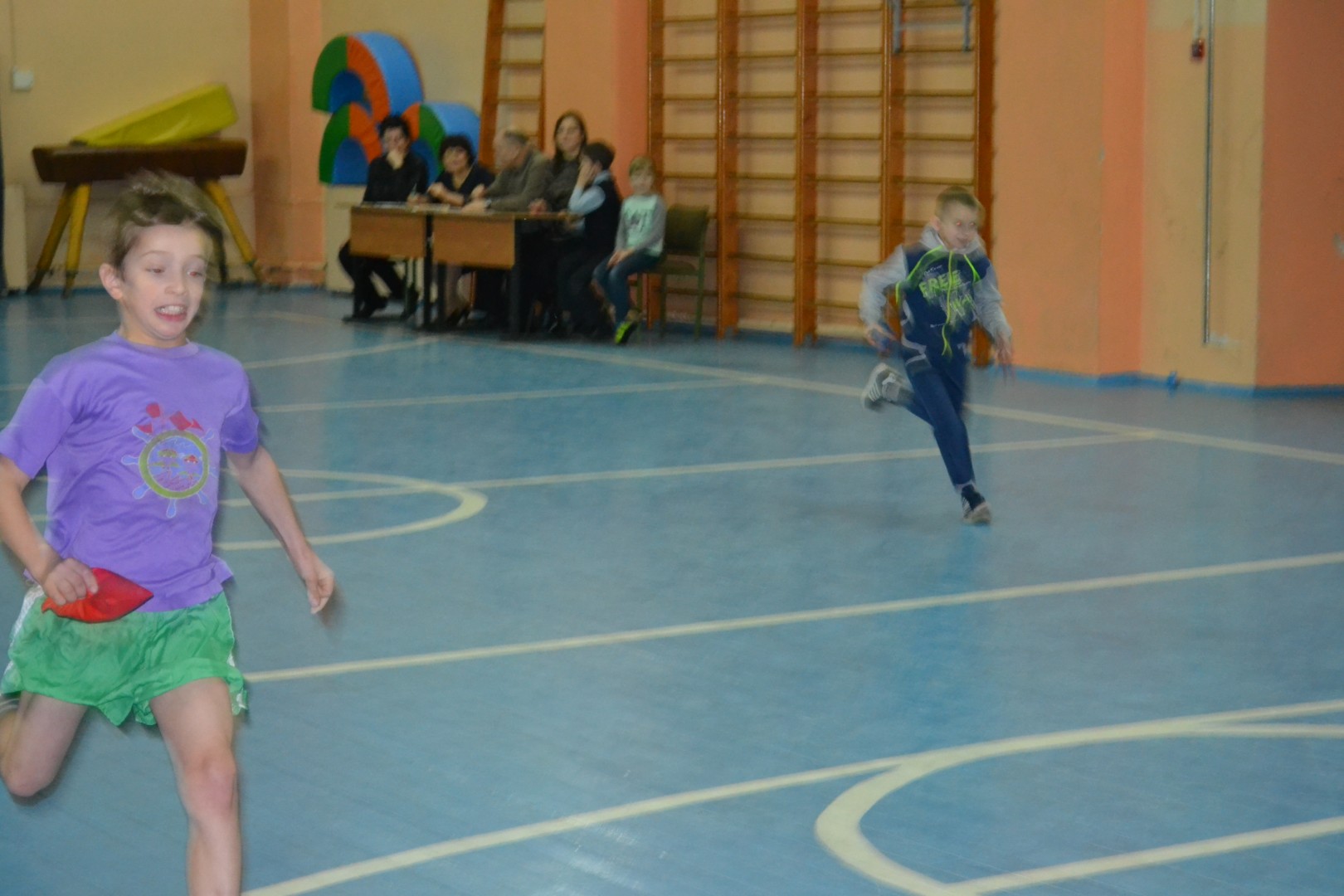 Спортивная игра «А, ну-ка, парни!»