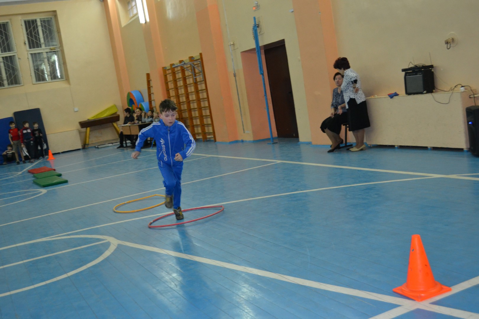Спортивная игра «А, ну-ка, парни!»