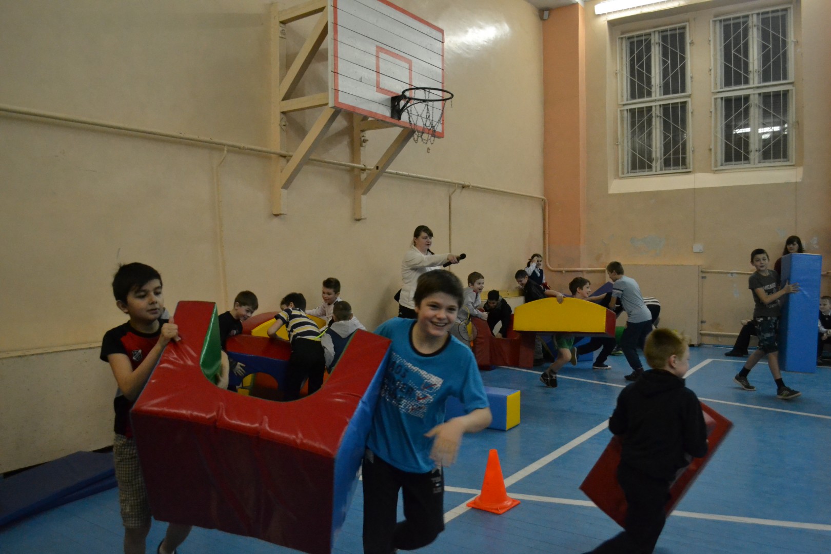 Спортивная игра «А, ну-ка, парни!»