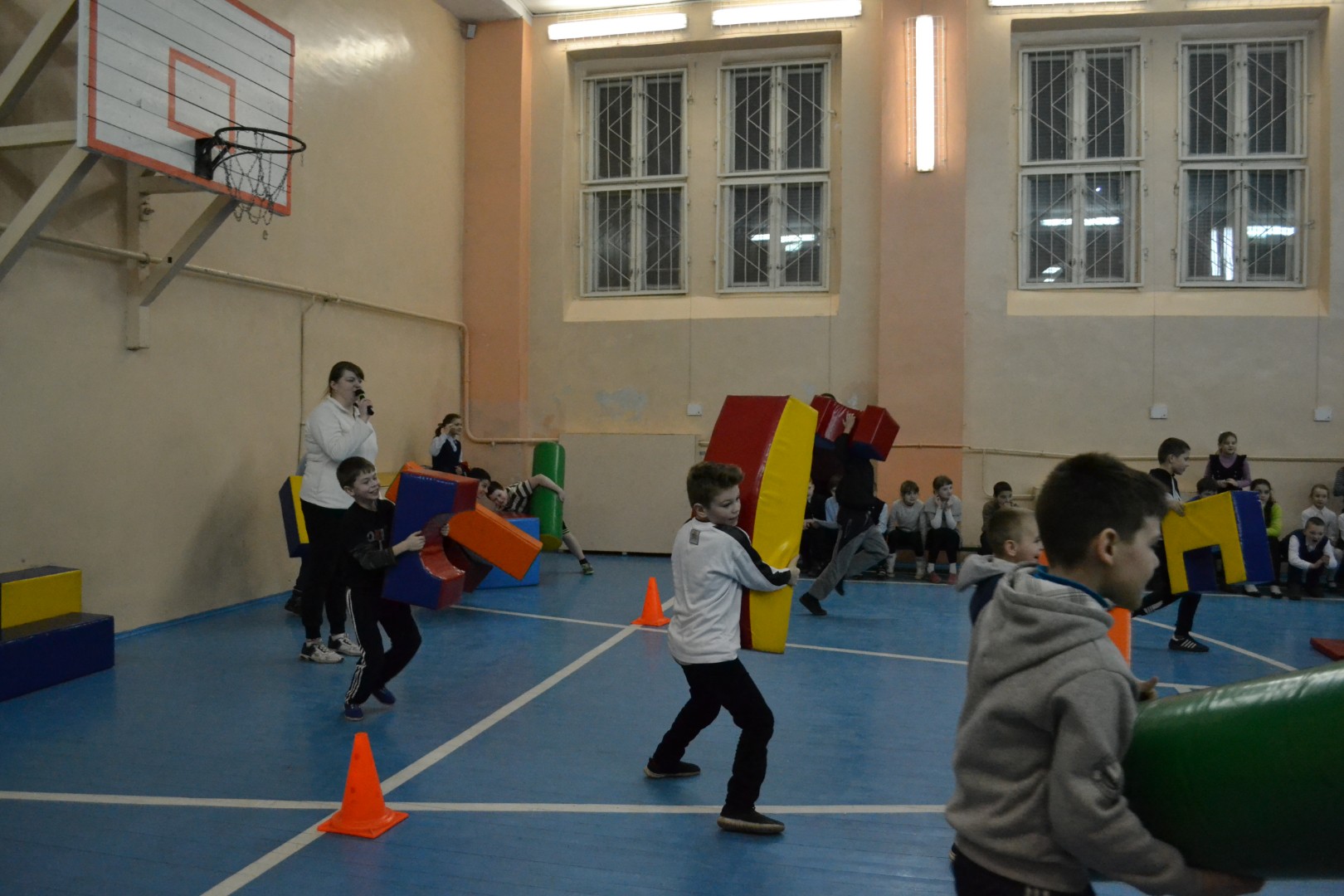 Спортивная игра «А, ну-ка, парни!»