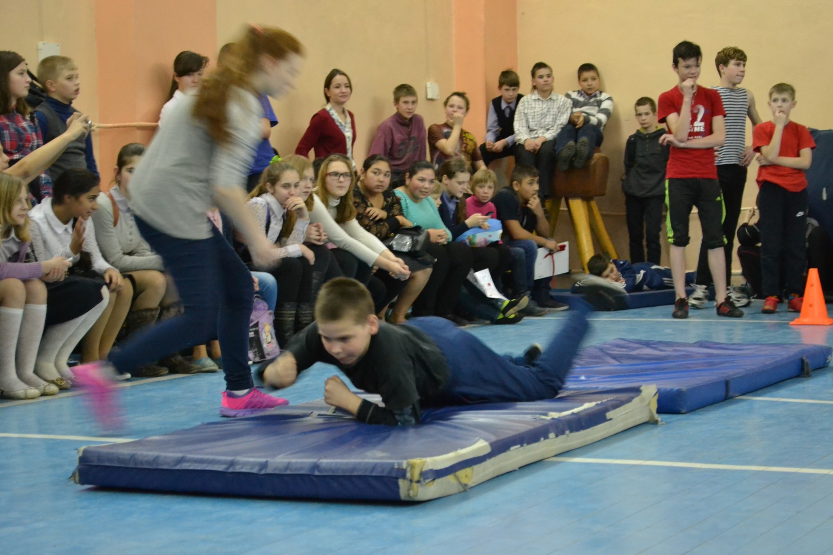 Спортивная игра «А, ну-ка, парни!»