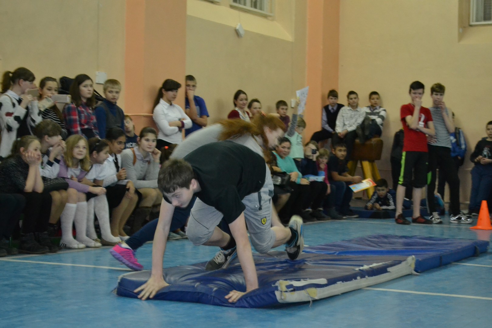 Спортивная игра «А, ну-ка, парни!»