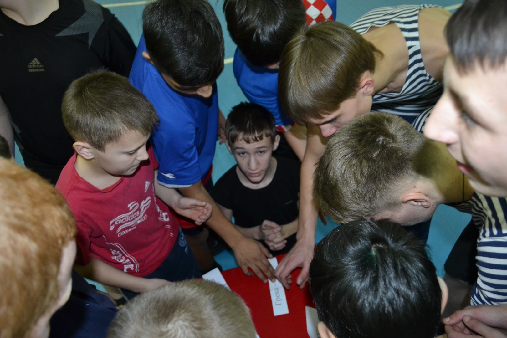 Спортивная игра «А, ну-ка, парни!»
