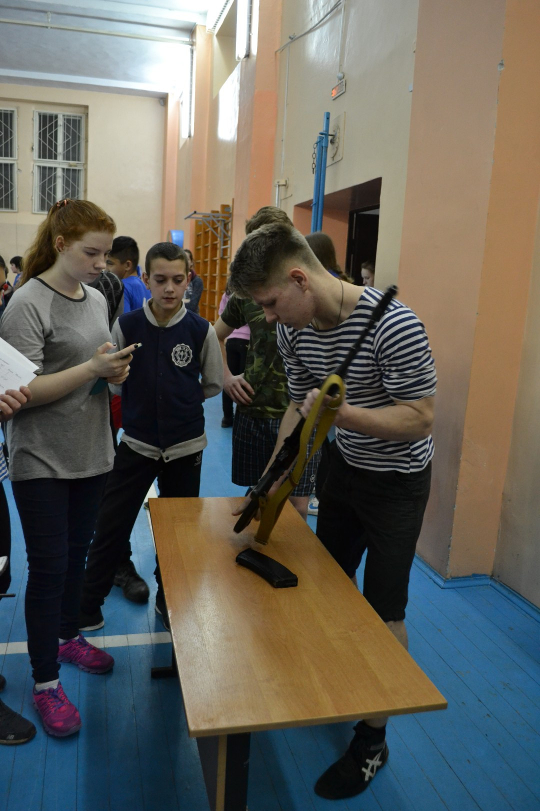 Спортивная игра «А, ну-ка, парни!»