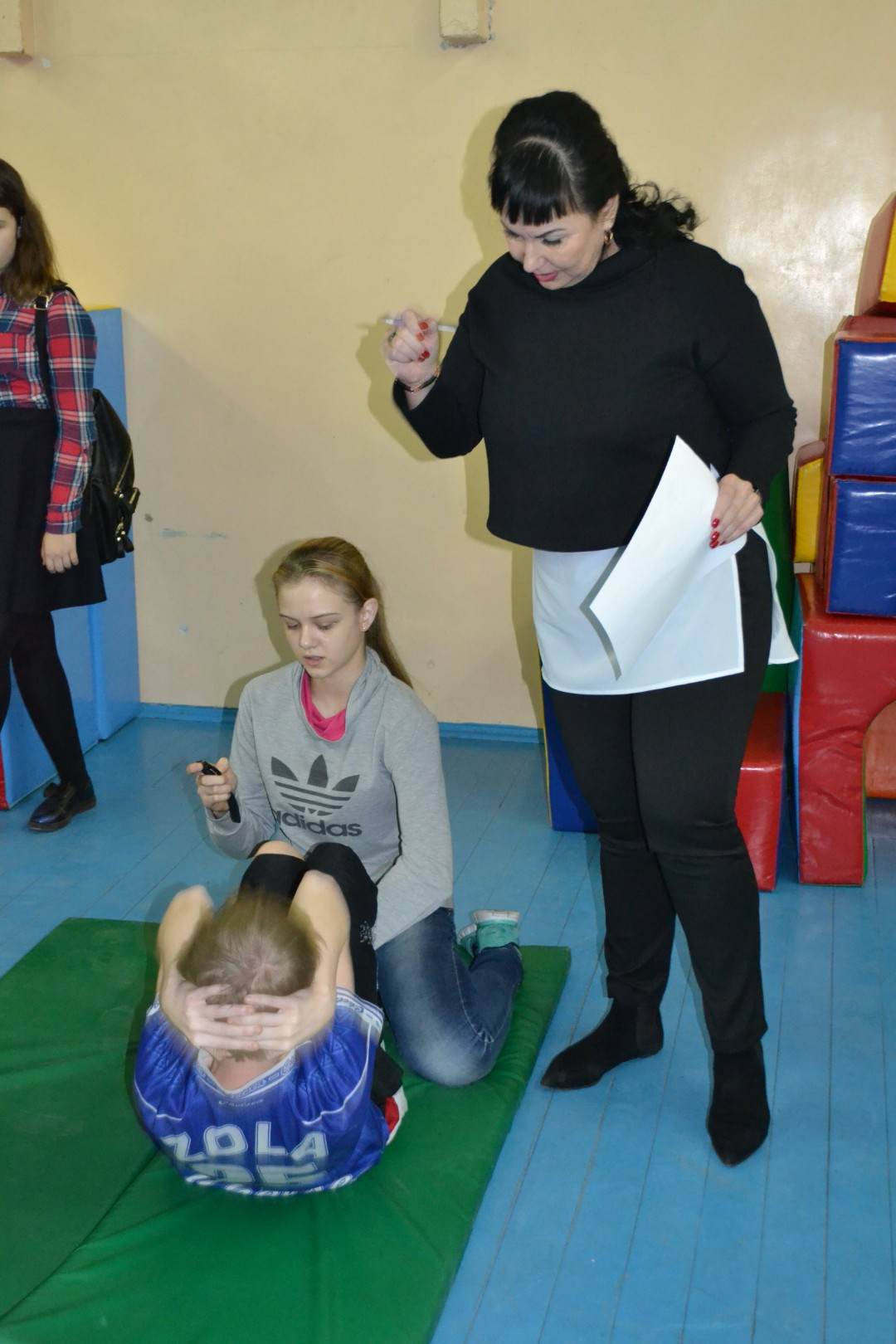 Спортивная игра «А, ну-ка, парни!»