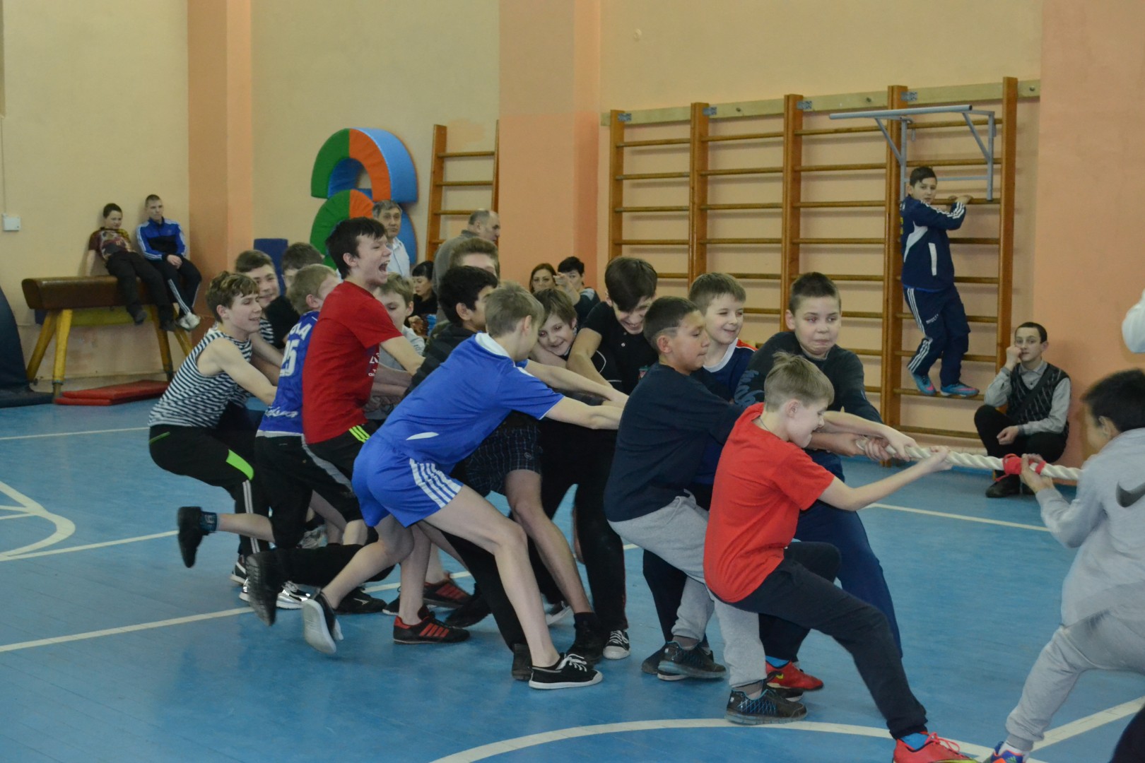 Спортивная игра «А, ну-ка, парни!»