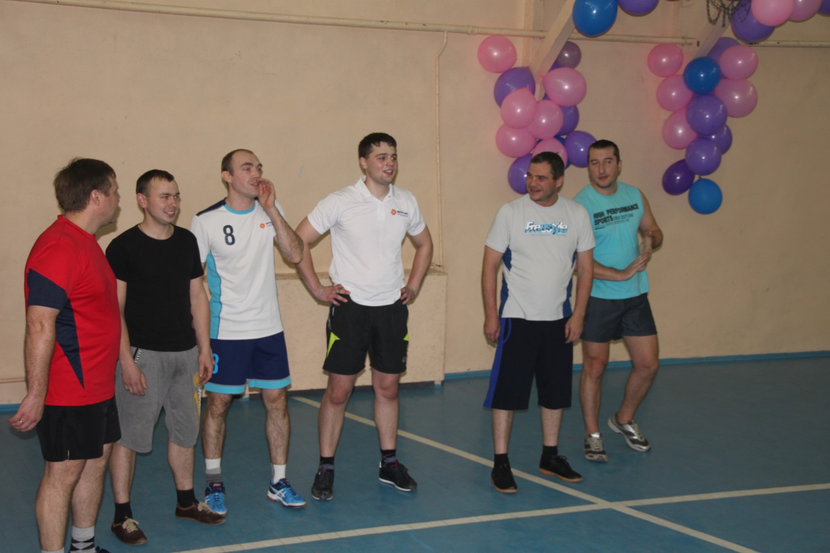 В школе состоялись волейбольные матчи на кубок Талаха